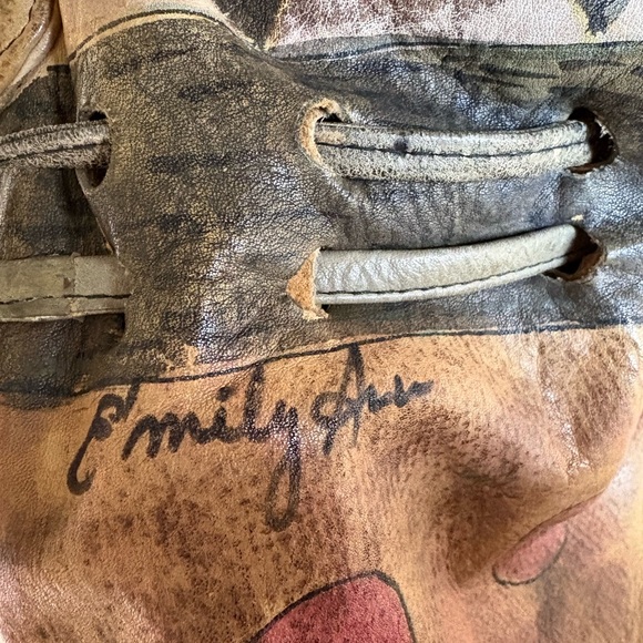 Colorful Butterfly/Geometric Shapes Bucket Bag - Picture 3 of 10